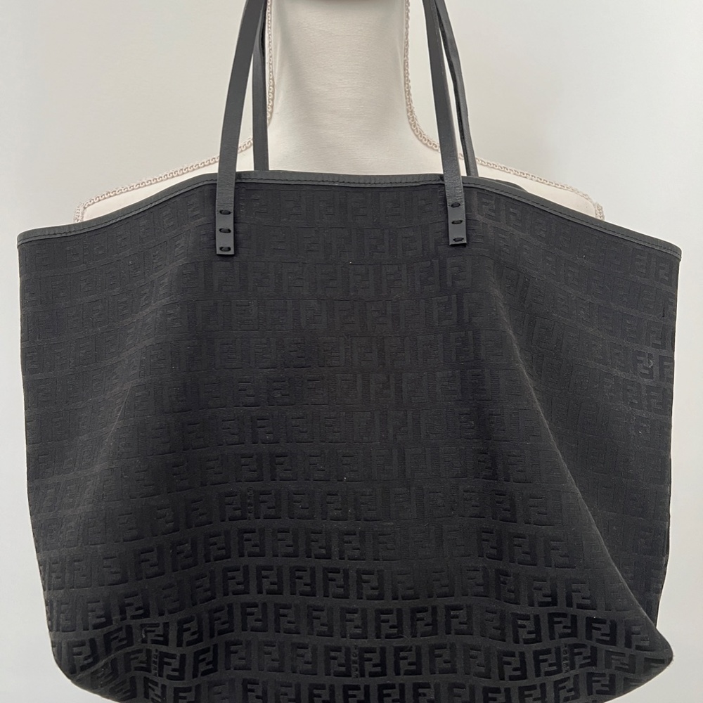 FENDI Black Nylon Classic Tote Shoulder Bag Monogram FF AMAZING Bag!